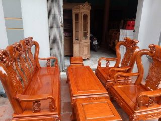 Bộ Bàn Ghế Trạm Đào Gỗ Lim của Đồ Gỗ Phạm Gia