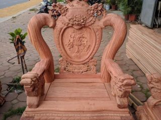 Bộ Bàn Ghế Nghê Bảo Đỉnh Hương Đá của Đồ Gỗ Phạm Gia