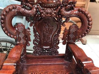Bộ Bàn Ghế Nghê Khuỳnh Gỗ Mun Công của Đồ Gỗ Phạm Gia