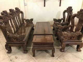 Bộ Bàn Ghế Nghê Mun Công của Đồ Gỗ Phạm Gia
