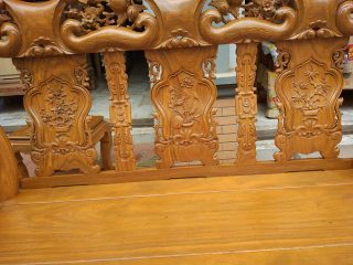 Bộ Bàn Ghế Trạm Đào Gỗ Lim của Đồ Gỗ Phạm Gia