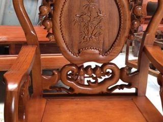 Bộ Bàn Ghế Giả Cổ Kiểu Guột của Đồ Gỗ Phạm Gia