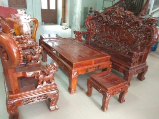 Bộ Bàn Ghế Nghê Đỉnh của Đồ Gỗ Phạm Gia