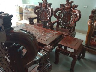 Bộ Bàn Ghế Nghê Đỉnh của Đồ Gỗ Phạm Gia