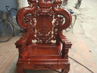 Bộ Bàn Ghế Nghê Đỉnh của Đồ Gỗ Phạm Gia