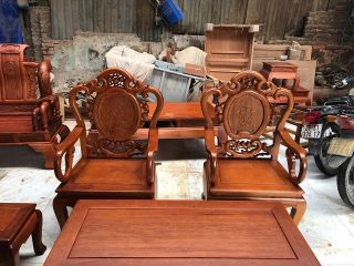 Bộ Bàn Ghế Giả Cổ Kiểu Guột của Đồ Gỗ Phạm Gia