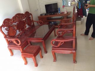 Bộ Bàn Ghế Giả Cổ Kiểu Guột của Đồ Gỗ Phạm Gia