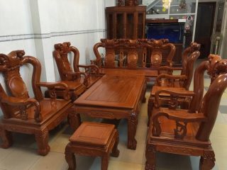 Bộ Bàn Ghế Giả Cổ Trạm Quốc Đào của Đồ Gỗ Phạm Gia