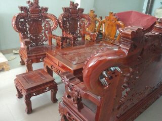 Bộ Bàn Ghế Nghê Đỉnh của Đồ Gỗ Phạm Gia