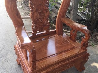 Bộ Bàn Ghế Đào Tay 12 Gỗ Hương Vân của Đồ Gỗ Phạm Gia