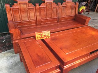 Bộ bàn ghế Âu Á hộp 6 món gỗ hương đá chương cuốn thư 30tr (Chú Long, Thanh Hóa) rất tốt so với giá thành