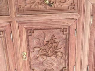 Kệ tivi mõ lồi gỗ hương đá đục bình Tùng Cúc Trúc Mai (Anh Thắng, Thái Bình)