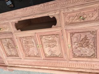 Kệ tivi mõ lồi gỗ hương đá đục bình Tùng Cúc Trúc Mai (Anh Thắng, Thái Bình)