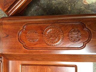 Bộ bàn ghế Âu Á tay hộp chương voi gỗ hương đá (Chú Dương, Tuyên Quang)