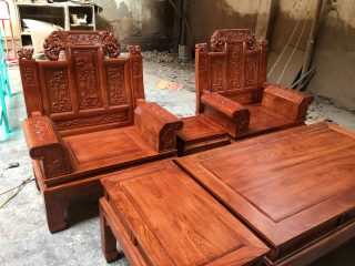 Bộ bàn ghế Âu Á tay hộp chương voi gỗ hương đá (Chú Dương, Tuyên Quang)