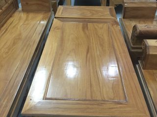 Bộ bàn ghế Âu Á hộp gỗ gõ đỏ chương voi vân trần (Chú Sơn, Hòa Bình)