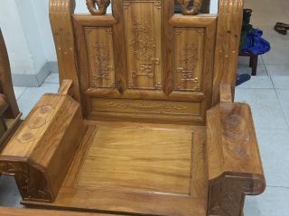 Bộ bàn ghế Âu Á hộp gỗ gõ đỏ chương voi vân trần (Chú Sơn, Hòa Bình)