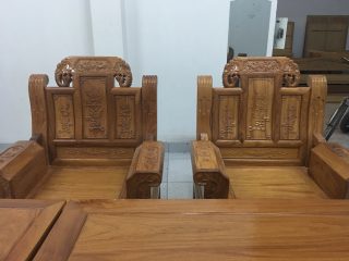 Bộ bàn ghế Âu Á hộp gỗ gõ đỏ chương voi vân trần (Chú Sơn, Hòa Bình)