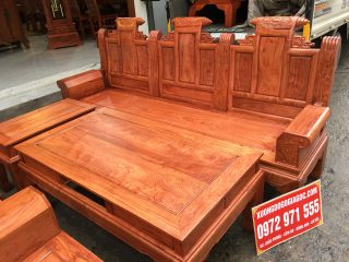 Bộ bàn ghế Âu Á hộp gỗ hương đá chương cuốn thư 6 món (Anh Hải, Hà Nội)