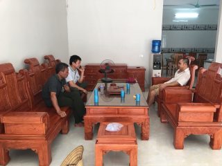 Bộ bàn ghế Âu Á hộp gỗ hương đá 6 món chương cuốn thư vân siêu vip (Bác Thành, Sơn Tây)