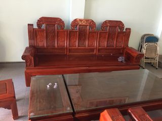 Bộ bàn ghế Âu Á hộp chương voi gỗ lim (Chị Trang, Thanh Hóa)