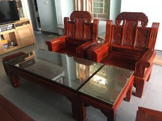 Bộ bàn ghế Âu Á hộp chương voi gỗ lim (Chị Trang, Thanh Hóa)