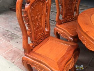Bàn ăn tròn bộ 6 ghế gỗ hương đá mẫu louis hoa hồng (Cô Xuân, Hải Dương)