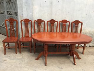 Bộ bàn ăn bầu dục 6 ghế gỗ xoan đào mẫu sò (Anh Nam, Thái Nguyên)