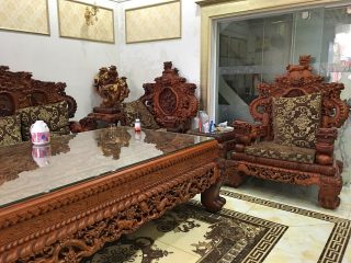 Bộ bàn ghế đỉnh rồng tay 22 gỗ hương đỏ Lào đục kênh bong 2 mặt siêu đẹp (Anh Tùng, Thanh Hóa)