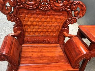 Bộ bàn ghế Hoàng Gia 6 món gỗ hương đỏ (Anh Hướng, Bắc Ninh)