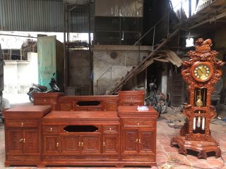 Kệ tivi mõ lõm 2m2 gỗ hương đá đục tứ quý (Bác Hải, Bắc Ninh)