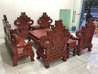 Bộ bàn ghế Nghê Bảo Đỉnh 10 món gỗ hương đỏ (Anh Đức, Hà Giang)