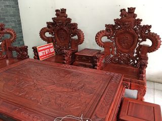 Bộ bàn ghế Nghê Bảo Đỉnh 10 món gỗ hương đỏ (Anh Đức, Hà Giang)