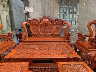 Bộ bàn ghế Nghê Bảo Đỉnh Phượng Hóa 10 món gỗ hương đá (Anh Cảnh, Lào Cai)