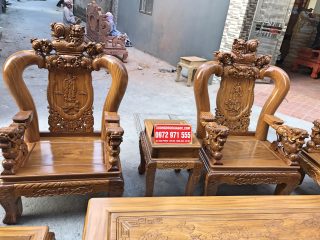 2 ghế đơn vững chãi, uy nghiêm