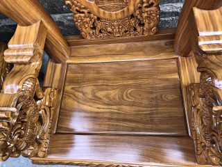 Bộ bàn ghế Minh quốc nghê chầu 10 món gỗ cẩm (Anh Lực, Quảng Ninh)