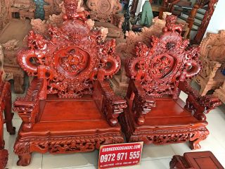 Bộ bàn ghế đỉnh rồng 10 món gỗ hương đỏ chân 12 (Anh Trung, Nam Định)