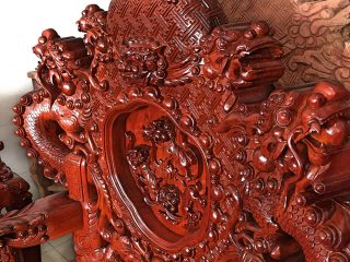 Bộ bàn ghế đỉnh rồng 10 món gỗ hương đỏ chân 12 (Anh Trung, Nam Định)