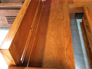Bộ sofa góc phòng khách gỗ gõ đỏ (Chị Hương, Hà Nội)