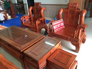 Bộ bàn ghế Tần Thủy Hoàng gỗ hương đá tay 12cm (Bác Tám, Thái Nguyên)