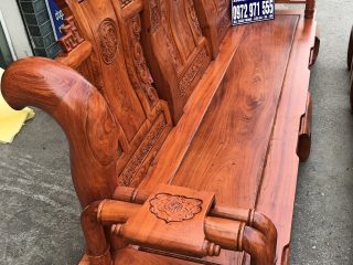 Bộ bàn ghế Tần Thủy Hoàng tay cột 12 gỗ hương đá (Anh Sáng, Phú Yên)