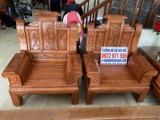 Bộ bàn ghế Âu Á chương cuốn thư 10 món gỗ hương đá (Anh Đức, Quảng Ninh)