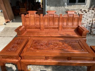 Bộ bàn ghế Âu Á chương cuốn thư 6 món gỗ hương đá (Cô Loan, Hải Dương)