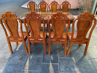 Bộ bàn ăn 8 ghế hoa lá tây bàn chữ nhật bo tròn góc (Anh Quý, Hà Nội)