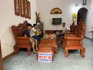 Bộ bàn ghế Hoàng Gia 6 món gỗ hương đá mặt tràn siêu vân (Anh Phương, Thanh Hóa)