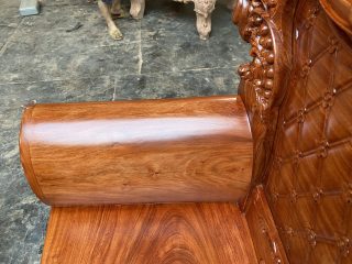 Bộ bàn ghế Hoàng Gia 6 món gỗ hương đá mặt tràn siêu vân (Anh Phương, Thanh Hóa)
