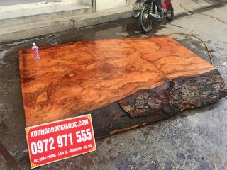 Phản gỗ nguyên tấm gỗ xoan đào 1m8x2m dày 20cm (Anh Hướng, Bắc Ninh)