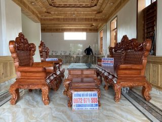 Bộ bàn ghế Hoàng Gia 6 món gỗ hương đá mặt bàn nguyên tấm đục sâu 1.5cm cực đẹp