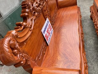 Bộ bàn ghế phòng khách Hoàng Gia v3 vách trơn gỗ hương đá siêu vân