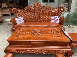 Bộ bàn ghế Hoàng Gia v4 gỗ hương đá 6 món mặt bàn đục hoa lá tây